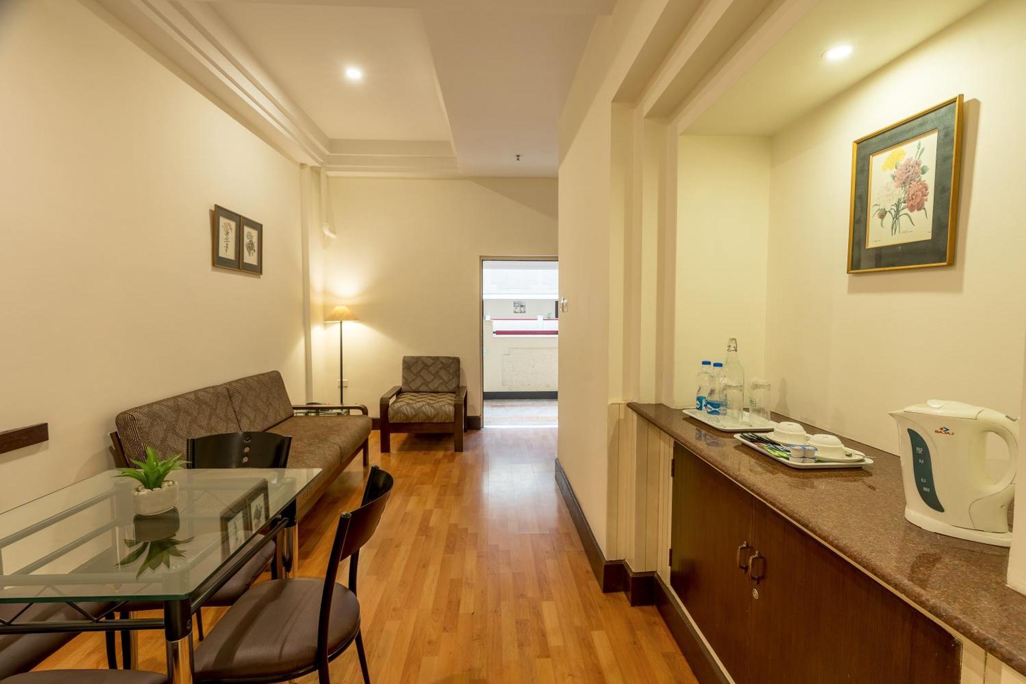 Ivory Tower Hotel Bangalore Ngoại thất bức ảnh